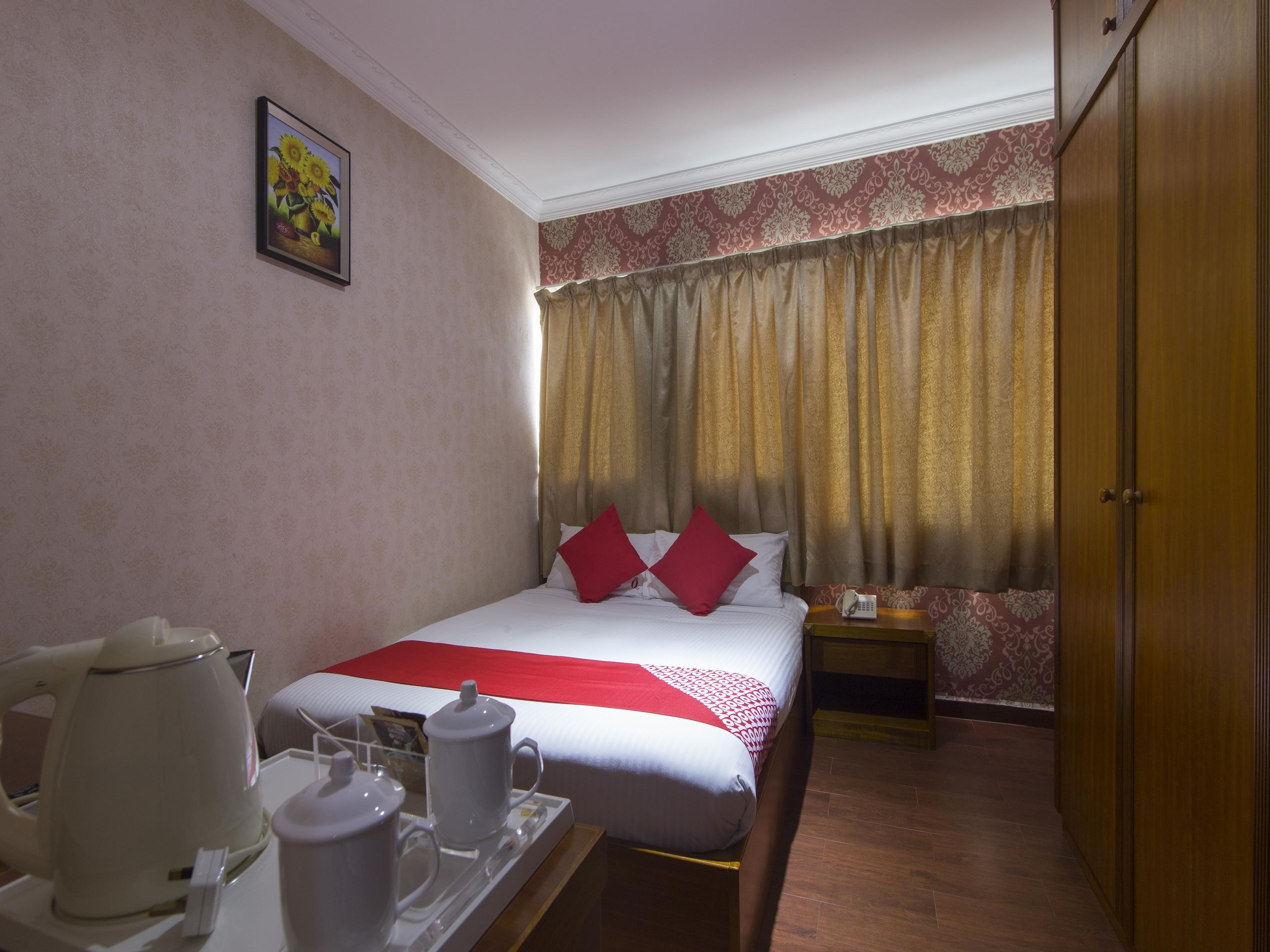 ג'ורג' טאון Super Oyo 998 Queen City Hotel מראה חיצוני תמונה