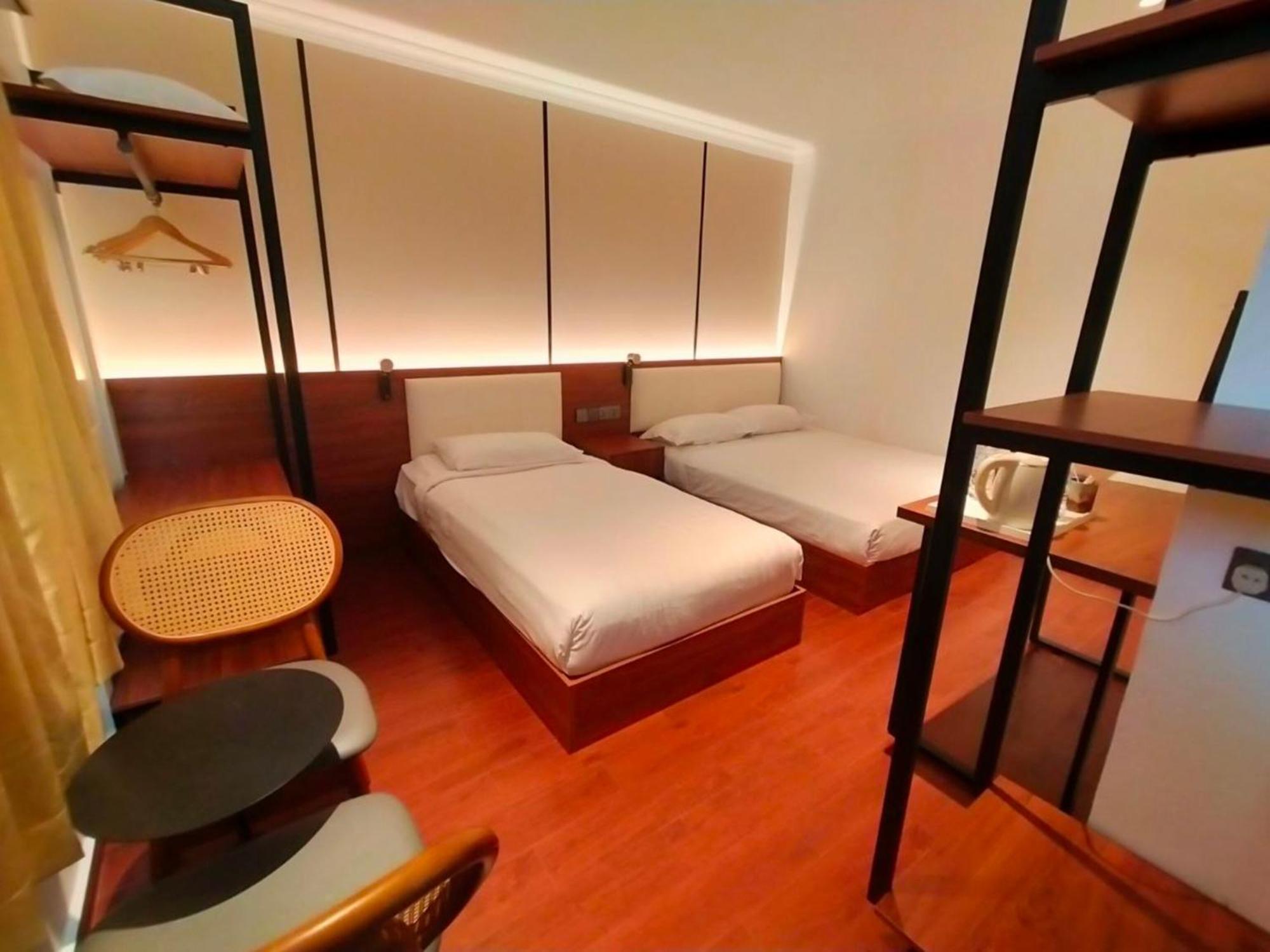 ג'ורג' טאון Super Oyo 998 Queen City Hotel מראה חיצוני תמונה