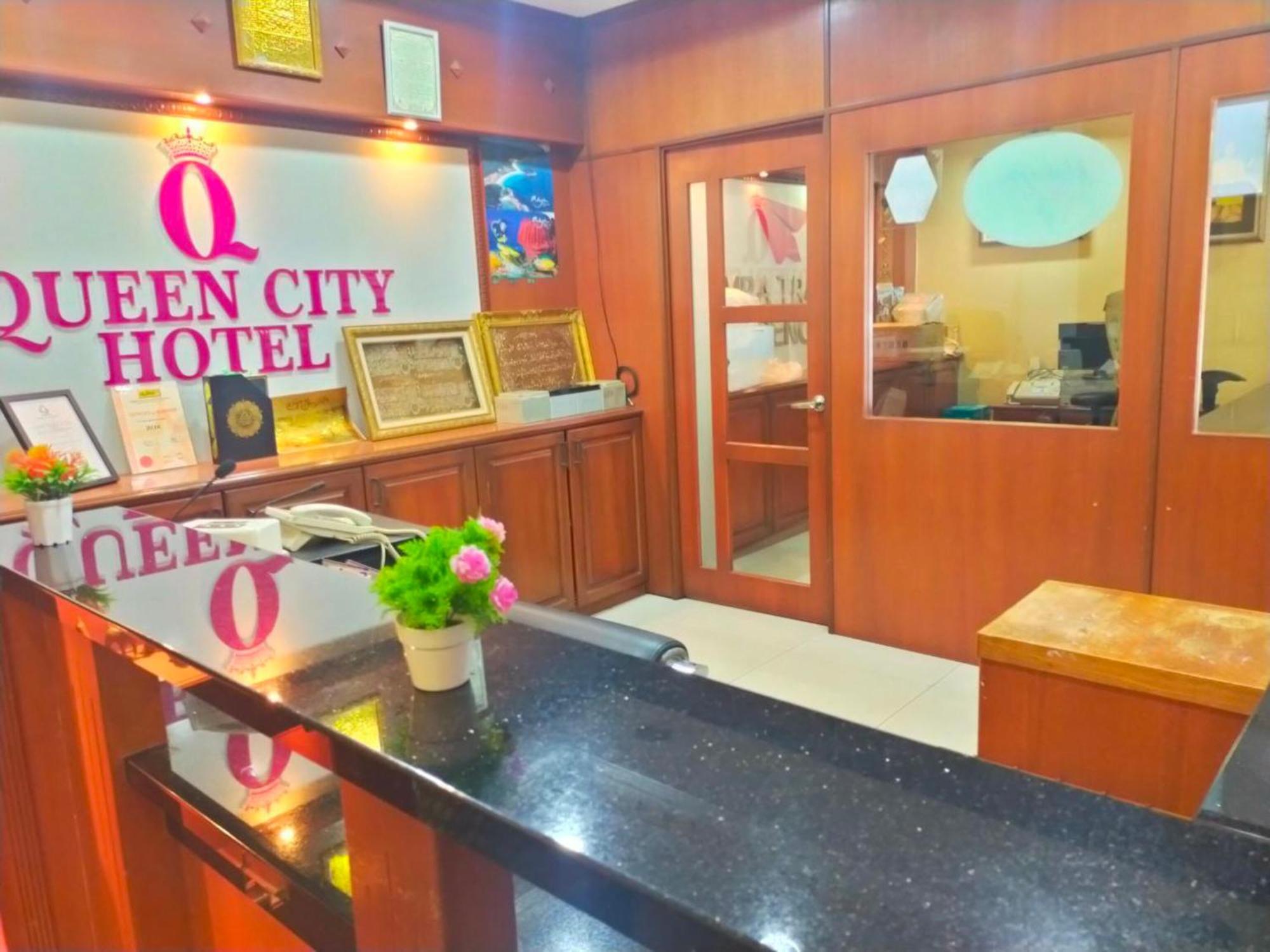 ג'ורג' טאון Super Oyo 998 Queen City Hotel מראה חיצוני תמונה